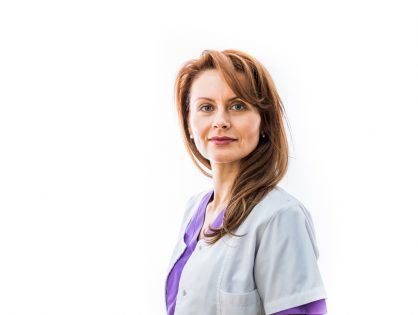 Dr. Groza (Pop) Daria